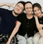 娱乐八卦爆料姐妹吃瓜微博,姐妹吃瓜微博，揭秘明星幕后故事