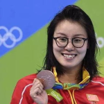 娱乐圈吃瓜英语翻译,Celebrity Gossip in English: A Summary of the Entertainment Industry's Buzz