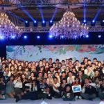 娱乐吃瓜酱年会,年度盛宴，笑料与星光熠熠